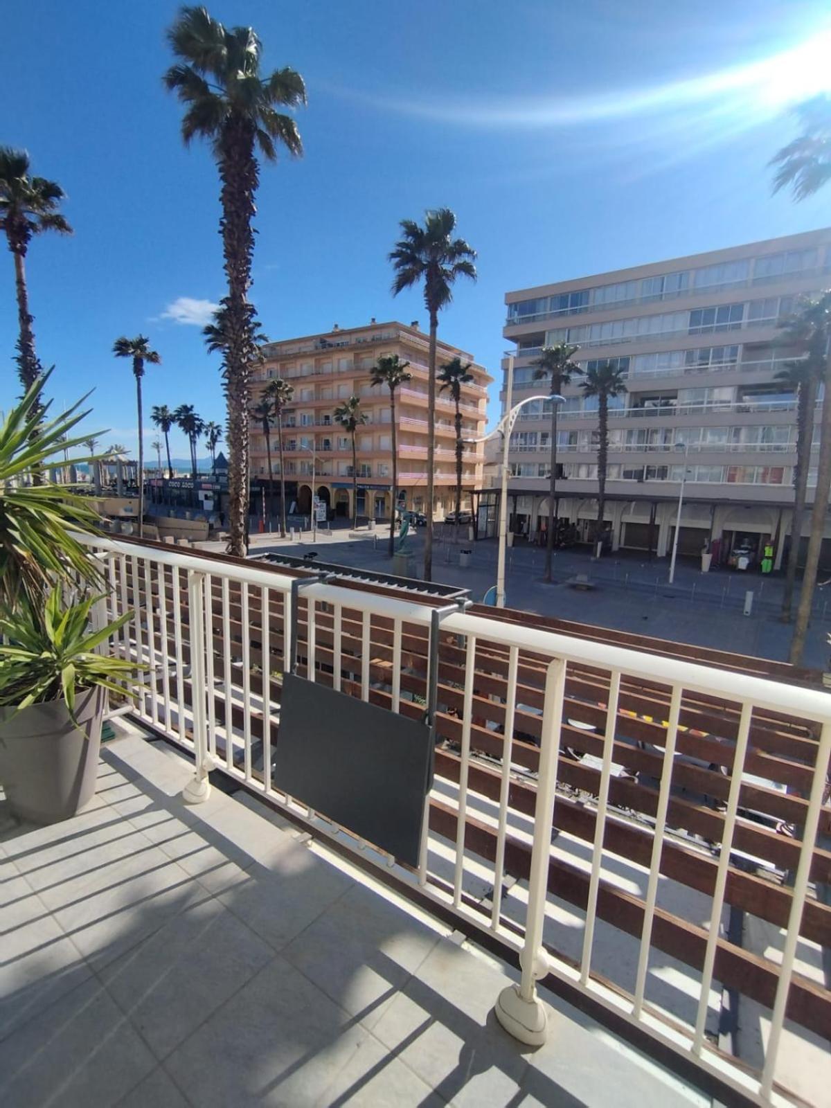 Studio Central Canet-en-Roussillon Kültér fotó